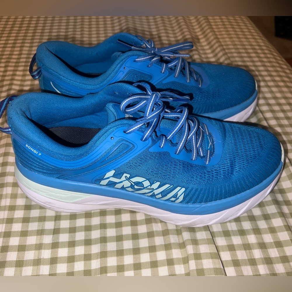 Hoka Bondi 7